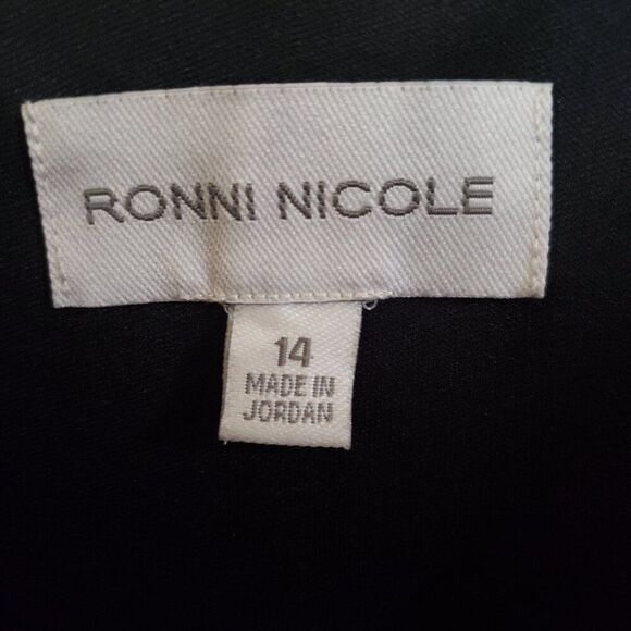 Ronni Nicole Multi-Color Abstract Sleeveless Dress - Picture 3 of 3